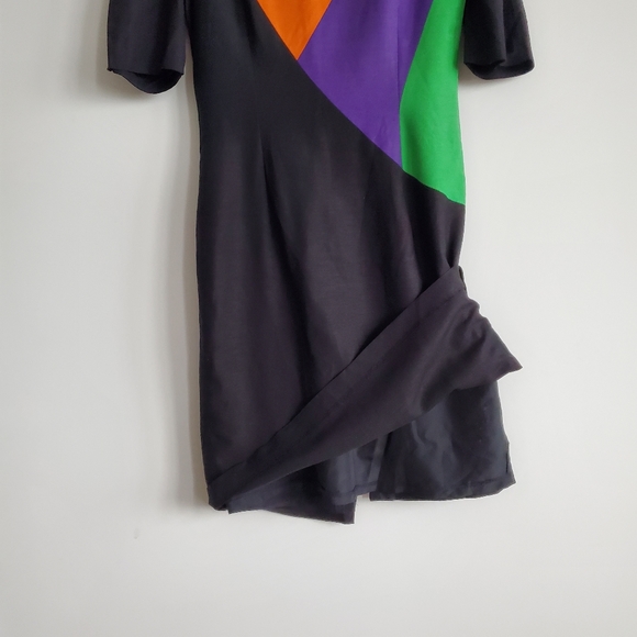 Kira | Colour block black dress - Size 6 sheath with sleeves - Picture 16 of 16